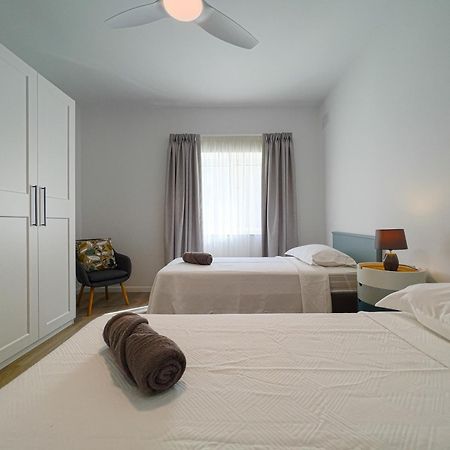 Апартаменты 21 Townhouse In St Julians Сент Джулианс Экстерьер фото