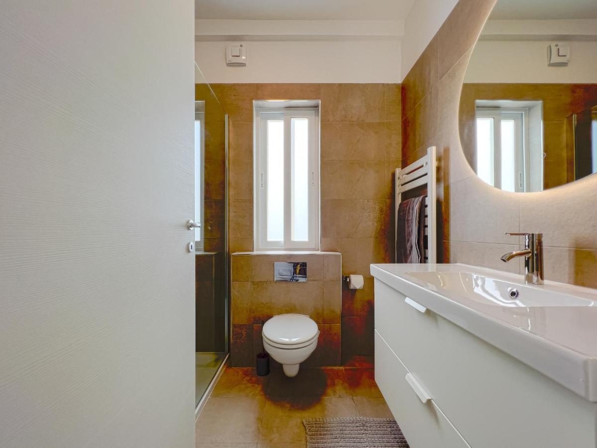 Апартаменты 21 Townhouse In St Julians Сент Джулианс Экстерьер фото